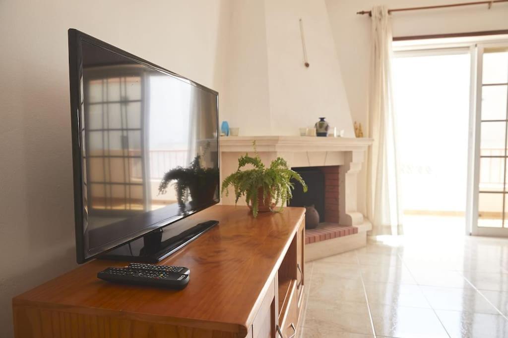 Cozy Sunny Peaceful Flat With Swimming Pool Apartment Burgau Luaran gambar