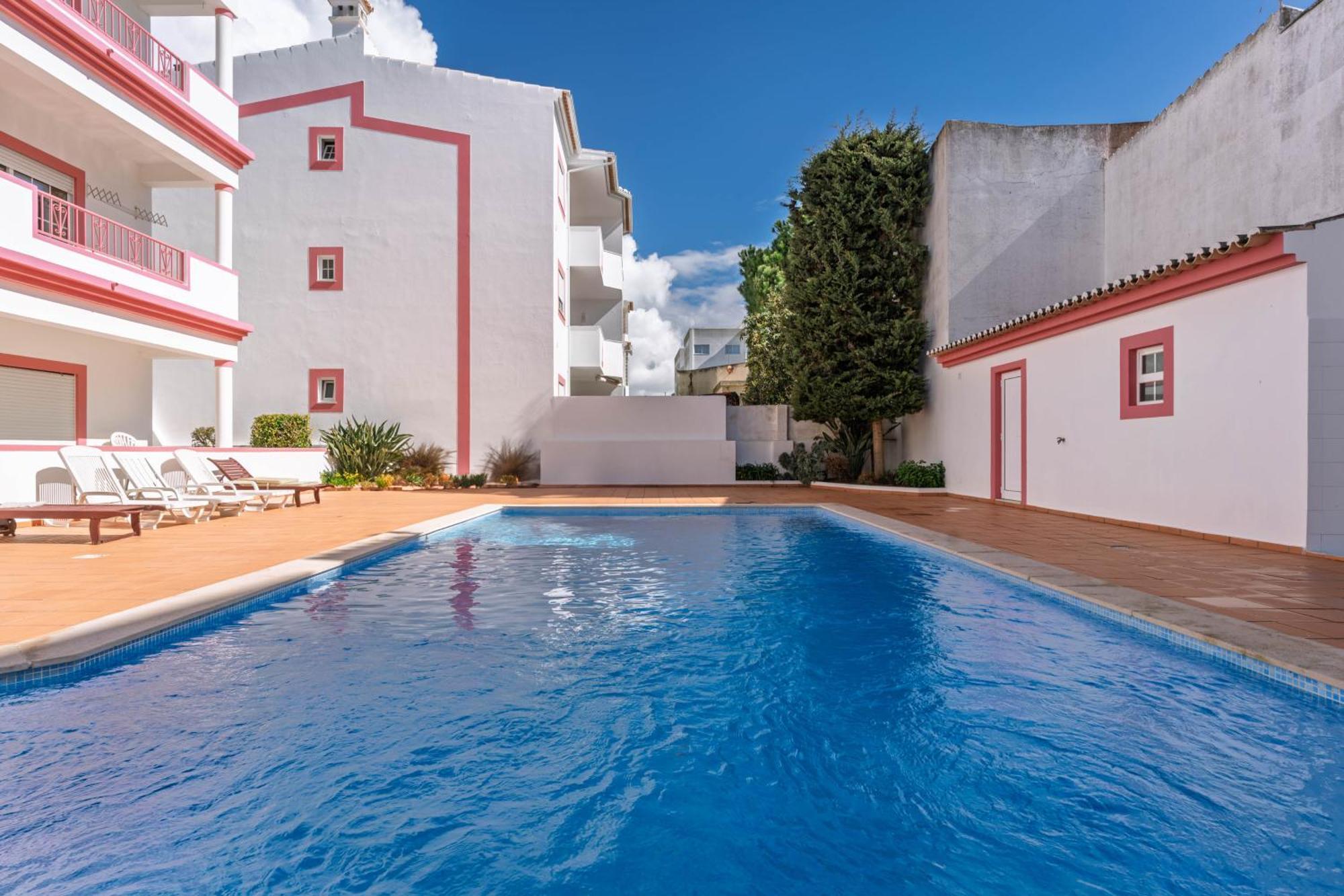 Cozy Sunny Peaceful Flat With Swimming Pool Apartment Burgau Luaran gambar