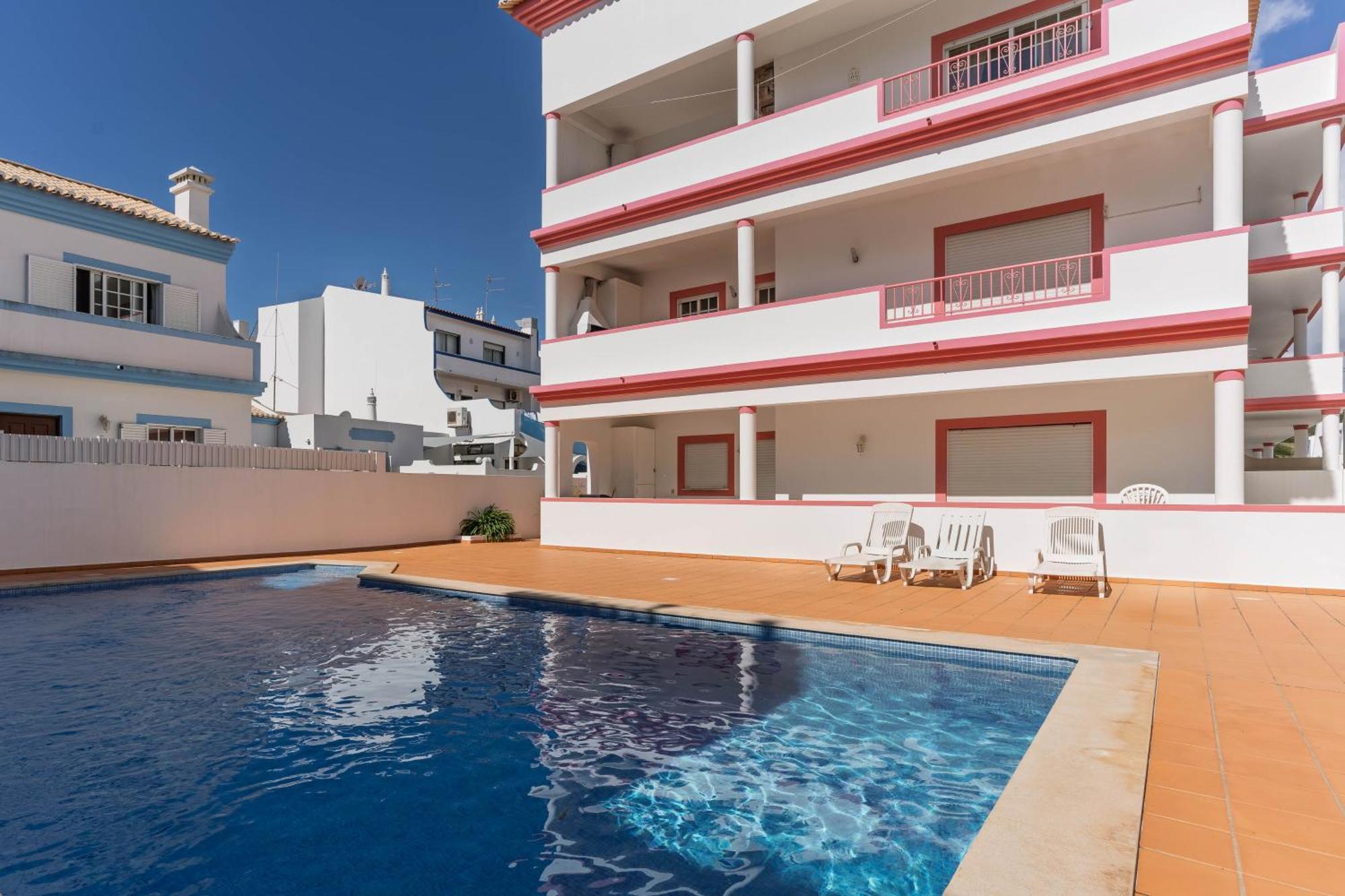 Cozy Sunny Peaceful Flat With Swimming Pool Apartment Burgau Luaran gambar